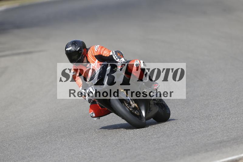 /37 09.08.2026  Pluess Motosport ADR/Freies Fahren/41